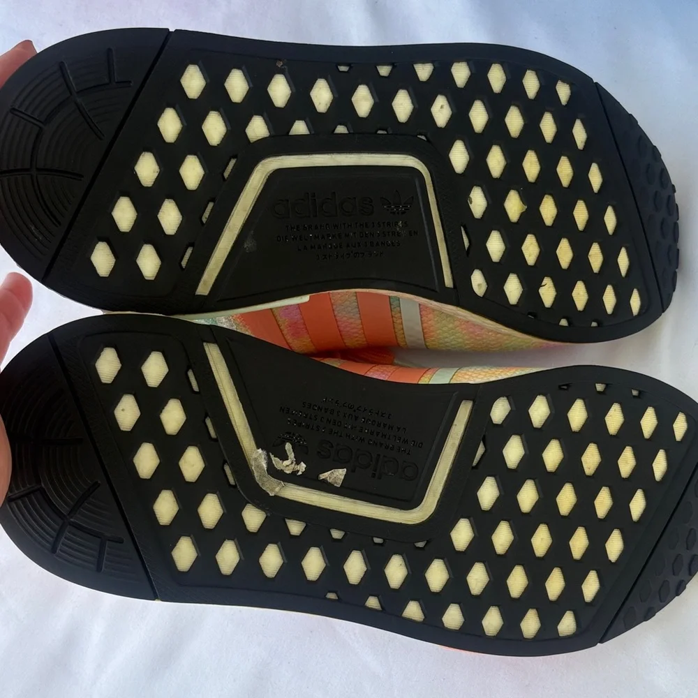 adidas Women’s Pastel Tie-Dye Sneakers with Coral Laces - Picture 6 of 12